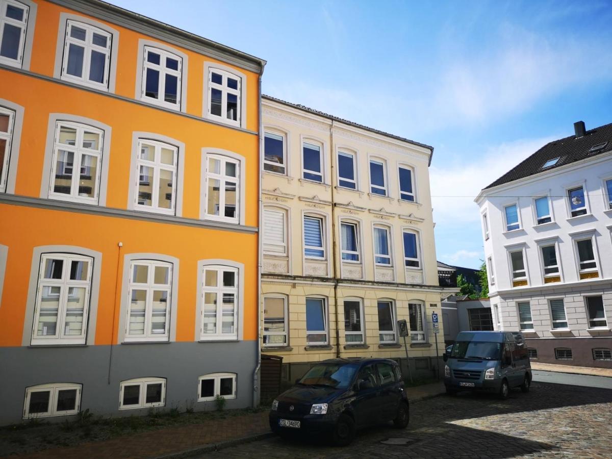 Madame Flens - Komfortable Wohnung Mit 3 Schlafzimmern Im 3 Og เฟลนส์บวร์ก ภายนอก รูปภาพ